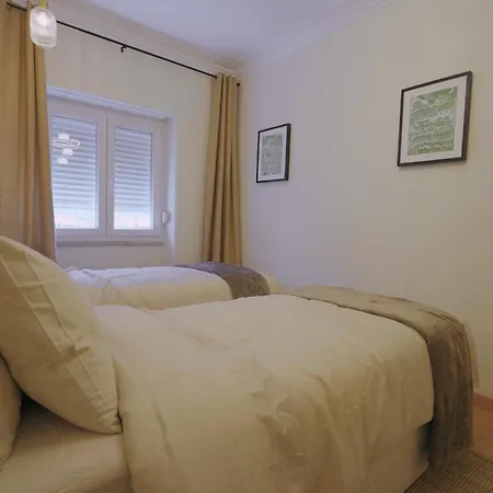 Charming 94d, Next To Metro Apartamento