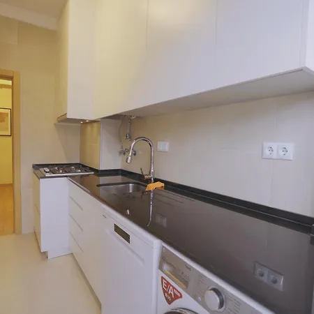 Charming 94d, Next To Metro Apartamento
