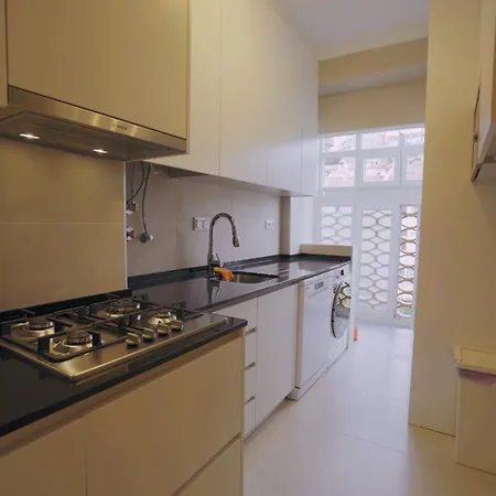 Charming 94d, Next To Metro Apartamento *