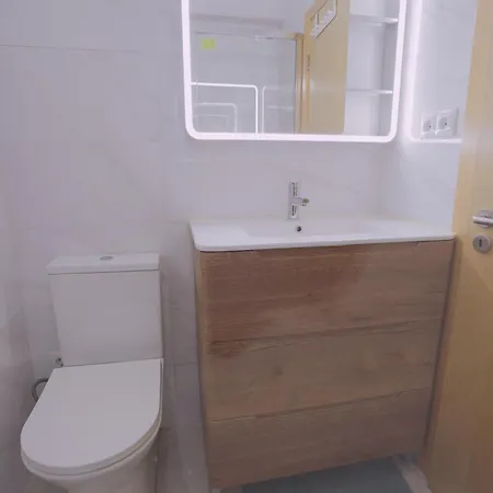 Apartamento Charming 94d, Next To Metro