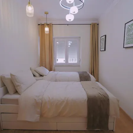 Charming 94d, Next To Metro Apartman Lisboa