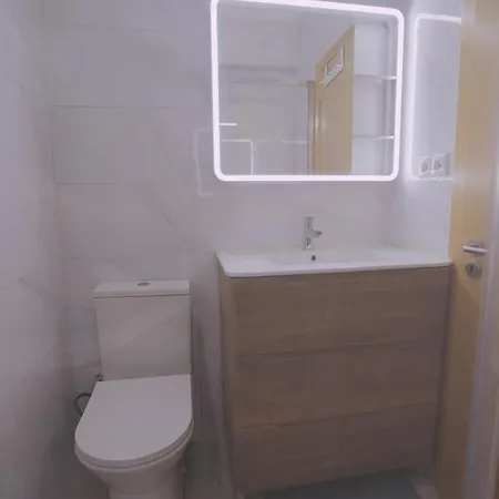 Apartman Charming 94d, Next To Metro Lisboa