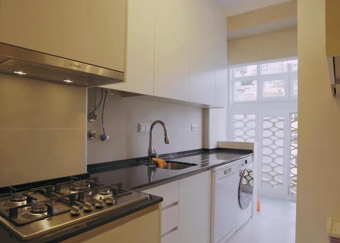 Apartment Charming 94d, Next To Metro