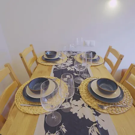 Charming 94d, Next To Metro